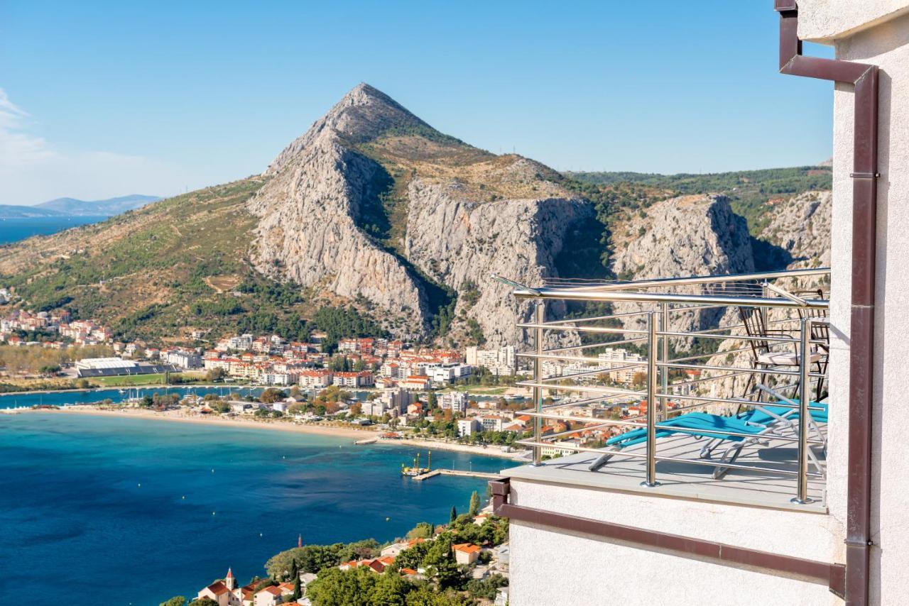Pikolo Apartments Omis Tice Екстериор снимка